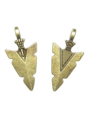 ML918 Antiqued Bronze 31mm Arrowhead Metal Focal Pendant 10pc